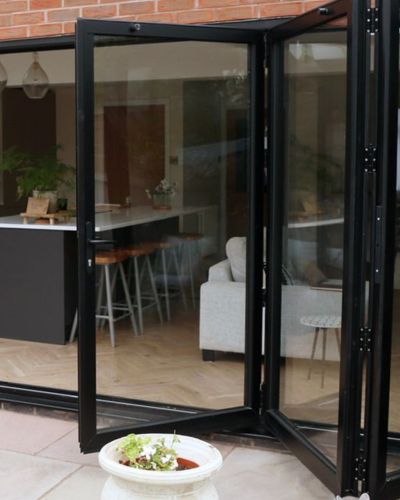 Aluminium Bi-Fold Door Aluminium Bi-Fold Door